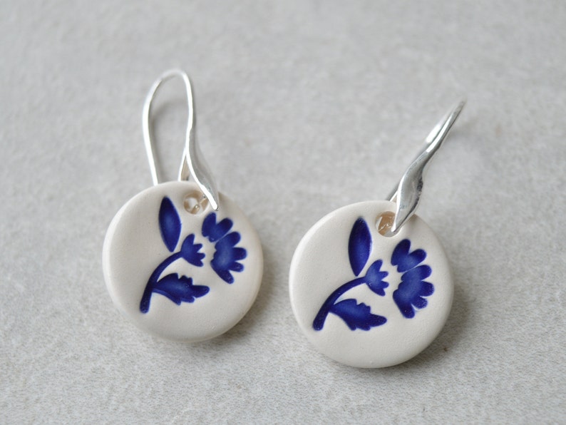 Tulip earrings, delft blue ceramic earrings, folk art inspired everyday jewellery, something blue, wedding jewellery, sterling silver image 3