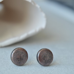 Copper gold ceramic stud earrings, small everyday circle ear studs, handmade jewellery gift for her image 5