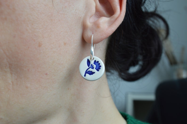 Tulip earrings, delft blue ceramic earrings, folk art inspired everyday jewellery, something blue, wedding jewellery, sterling silver image 5