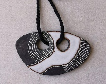 Charna necklace No. 16