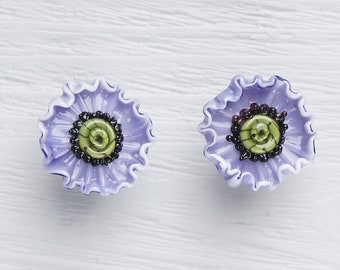 Violet flower earrings Flower ear studs Purple glass flower earrings Boho nature earrings Kawaii earrings stud Lavender stud earrings