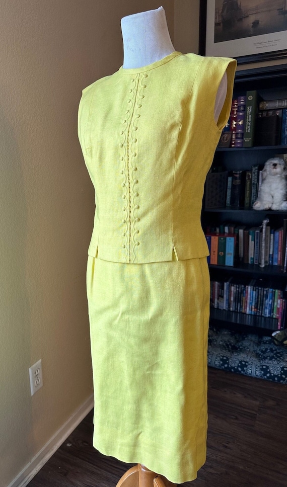 1960s S Lemon Yellow Shift Dress and Jacket set