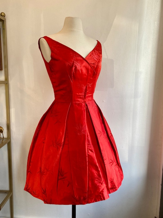 1950s red satin 27" waist party cocktail dress - … - image 1