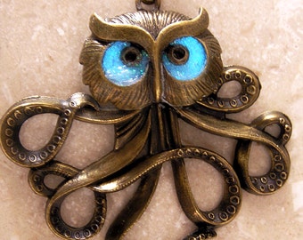 Glow in the dark owl octopus necklace, monster kraken necklace, steampunk owlctopus necklace, fantasy sea monster jewelry, owl octopus gift