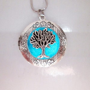 Tree of life locket necklace, glow in the dark tree locket, family tree photo necklace, sentimental gifts for mom, for wife, gift for dad