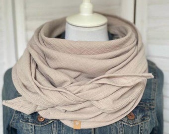 Écharpe triangulaire en mousseline beige pour femme, simple épaisseur, couleur unie