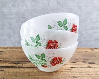 ヴィンテージのミニチュアフレンチカフェオレボウル、青と白の花柄