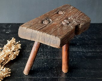 ブルータリスト三脚スツール木製ラスティック3フレンチヴィンテージ