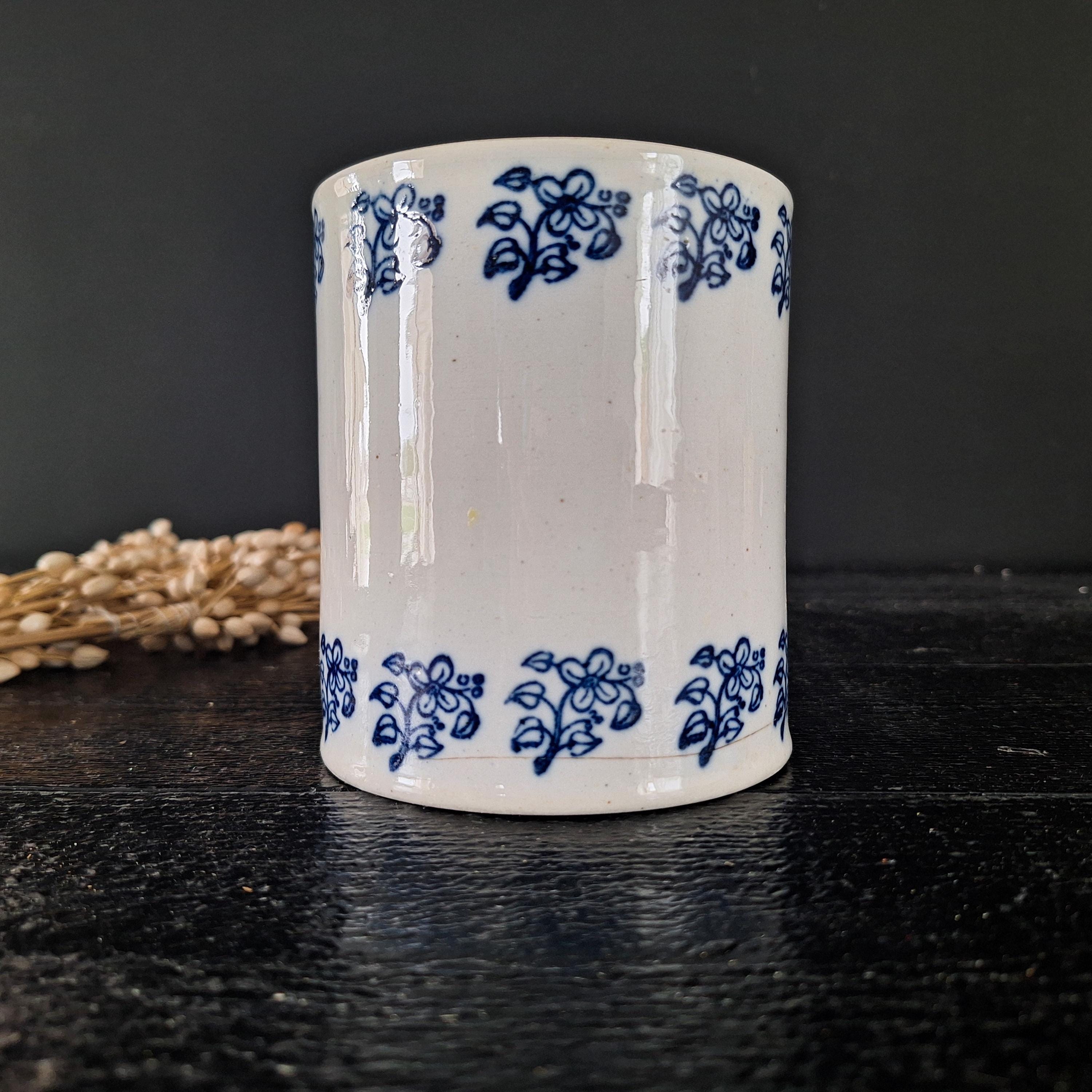 ヴィンテージ フレンチ ブルー＆ホワイト セラミック フラワー