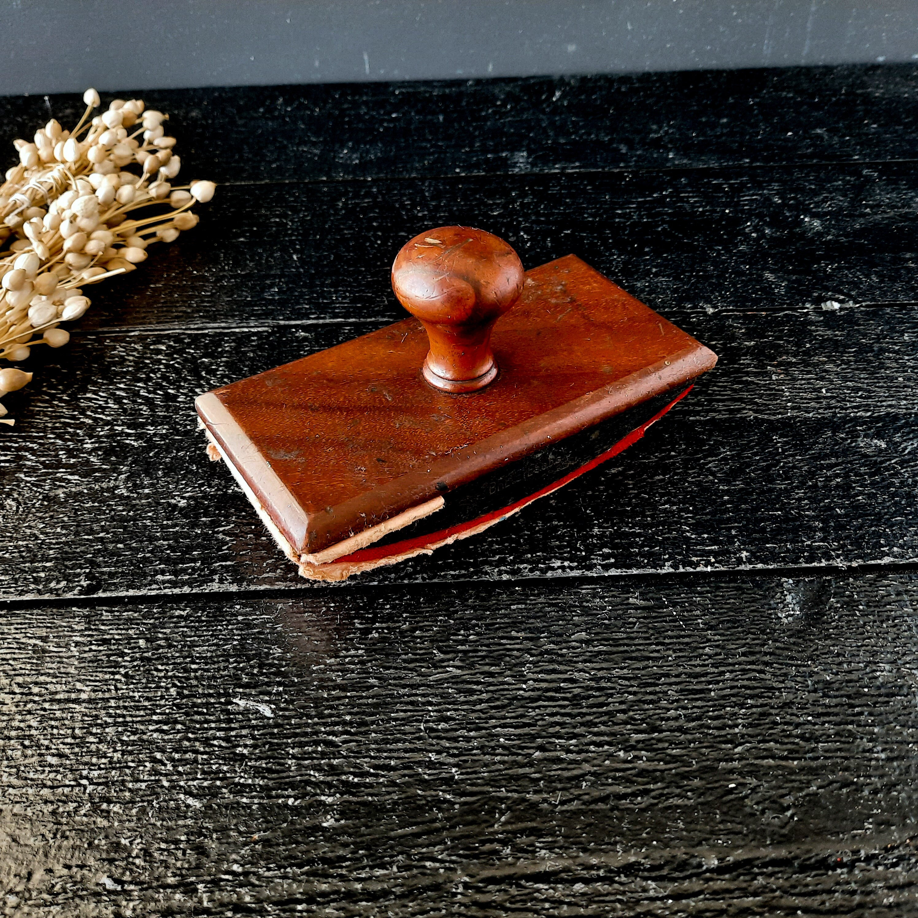 Antique Wooden Blotter With Handle, French Ink Blotter, Vintage Office Desk  Accessory, Collectible Wooden Blotter 