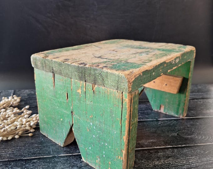 Rustic French Chippy Green Wooden Stool, Antique Patina, Primitive Step ...
