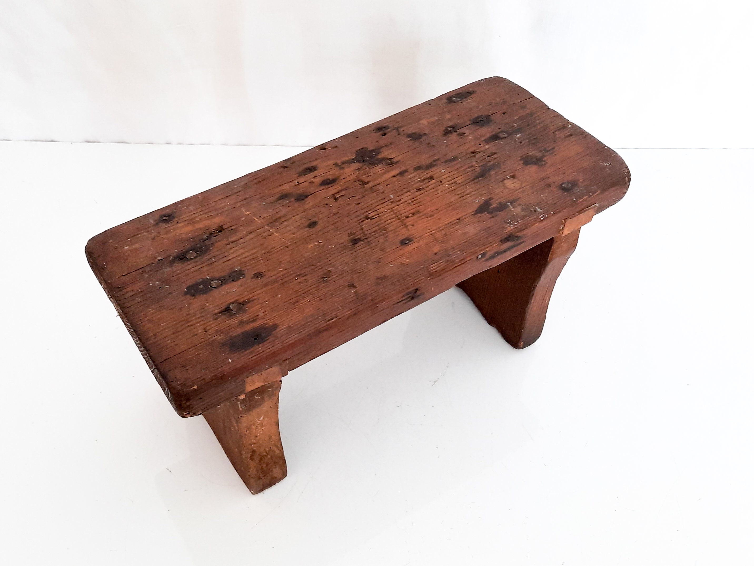 Français Petit tabouret