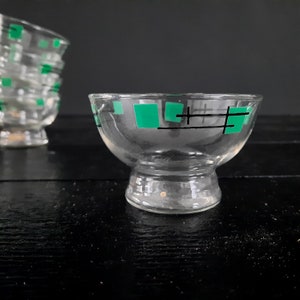 Set of 5 Ice Cream Cups Green and Black Geometric Accents French Vintage Dessert Glasses, 1950s Collectible Soda Style Glassware