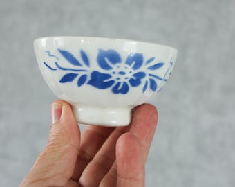 Vintage Miniature French Cafe au Lait Bowl, Blue White Floral Ceramic Bowl, 1940s French Kitchen Decor, Tiny Collectible Bowl