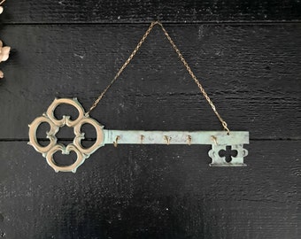 Skeleton Key Holder Brass with Bronze-Effect, Country Cottage Wall Coat Rack, Skeleton Key Wall Decor, French Coat rack, Wall Hooks Vintage