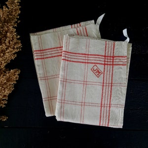 Set of New Old Stock Torchon Red Striped Towels Metis Linen