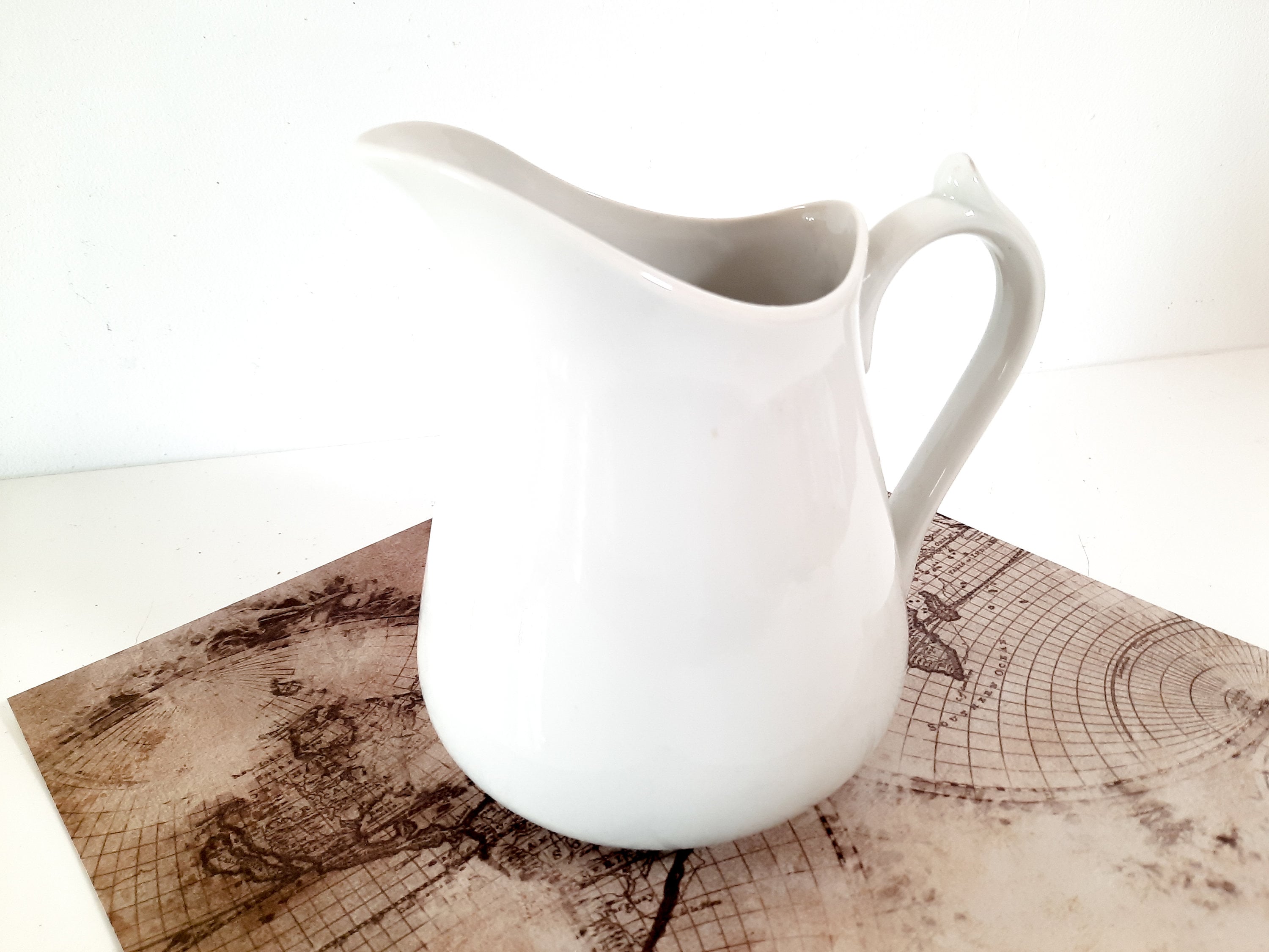 Français Vintage White Ceramic Sarreguemines Pitcher 70S, Jug, Jug Vase, Whiteware Water Ceramic
