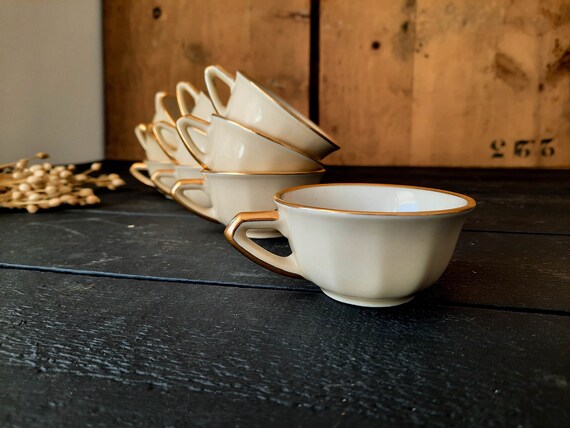Coffee cup bistro set new arrivals