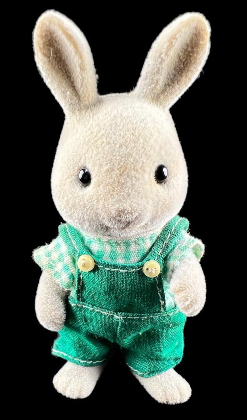 VTG Epoch Tomy Sylvanian Families Doll ROCKY BABBLEBROOK Grey Rabbit Family image 1