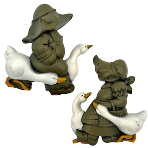 Vintage 1988 Burwood Products Usa Dutch Boy & Girl With Geese Wall Plaques 2865