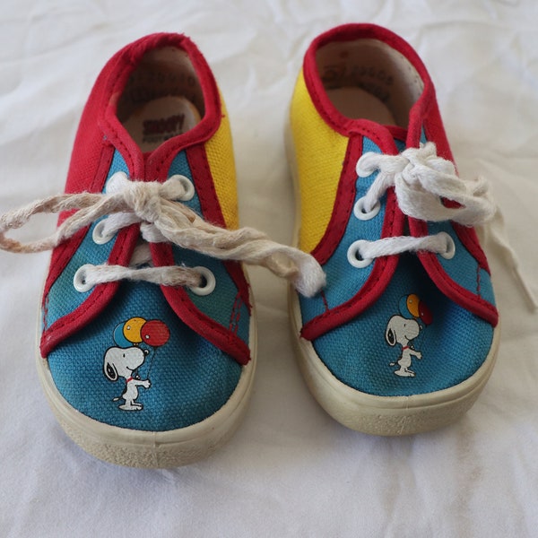 MINT 1956 Peanuts Snoopy Children Shoes Sneakers Tennis Shoes ~Snoopy Footwear