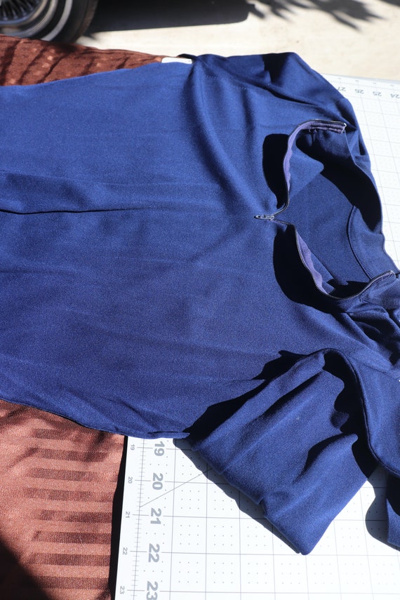Bargain Basement! Navy Blue Polyester Zip Back To… - image 4