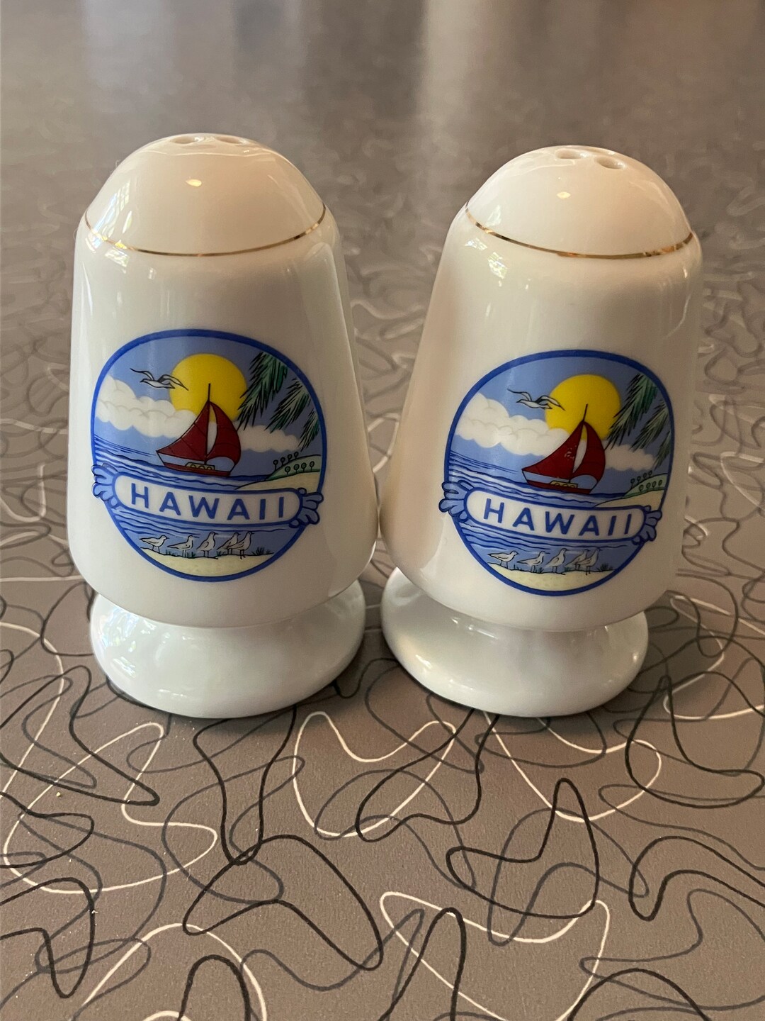 Vintage Ceramic Salt and Pepper Shakers 1980s 1970s Hawaii Souvenir