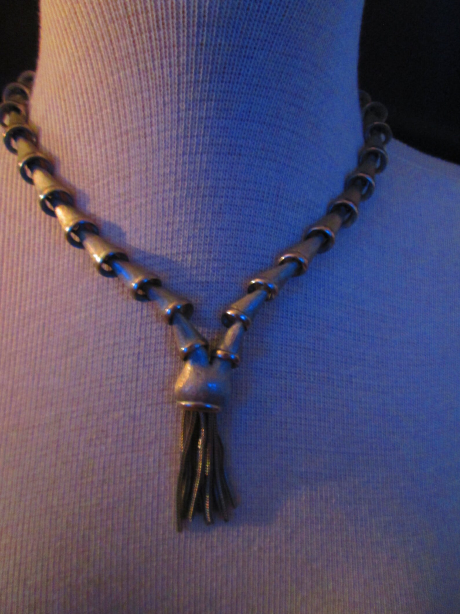 deep v neck necklace