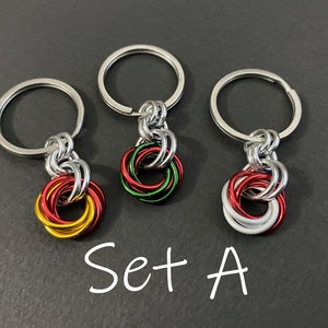 Holiday Fidget Keychains, Chainmaille Fidget Toy Keyrings, Keychains in Holiday Colours, Christmas Keyrings Set A