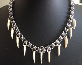 Chainmaille Necklace with Teeth Beads - Teefs Necklace - Sci-fi Inspired Necklace - Tribal Necklace