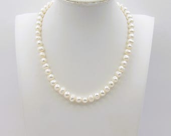 15 inch (38 cm) witte gestreepte aardappelparelketting, choker-stijl, roestvrijstalen sluiting Nk933