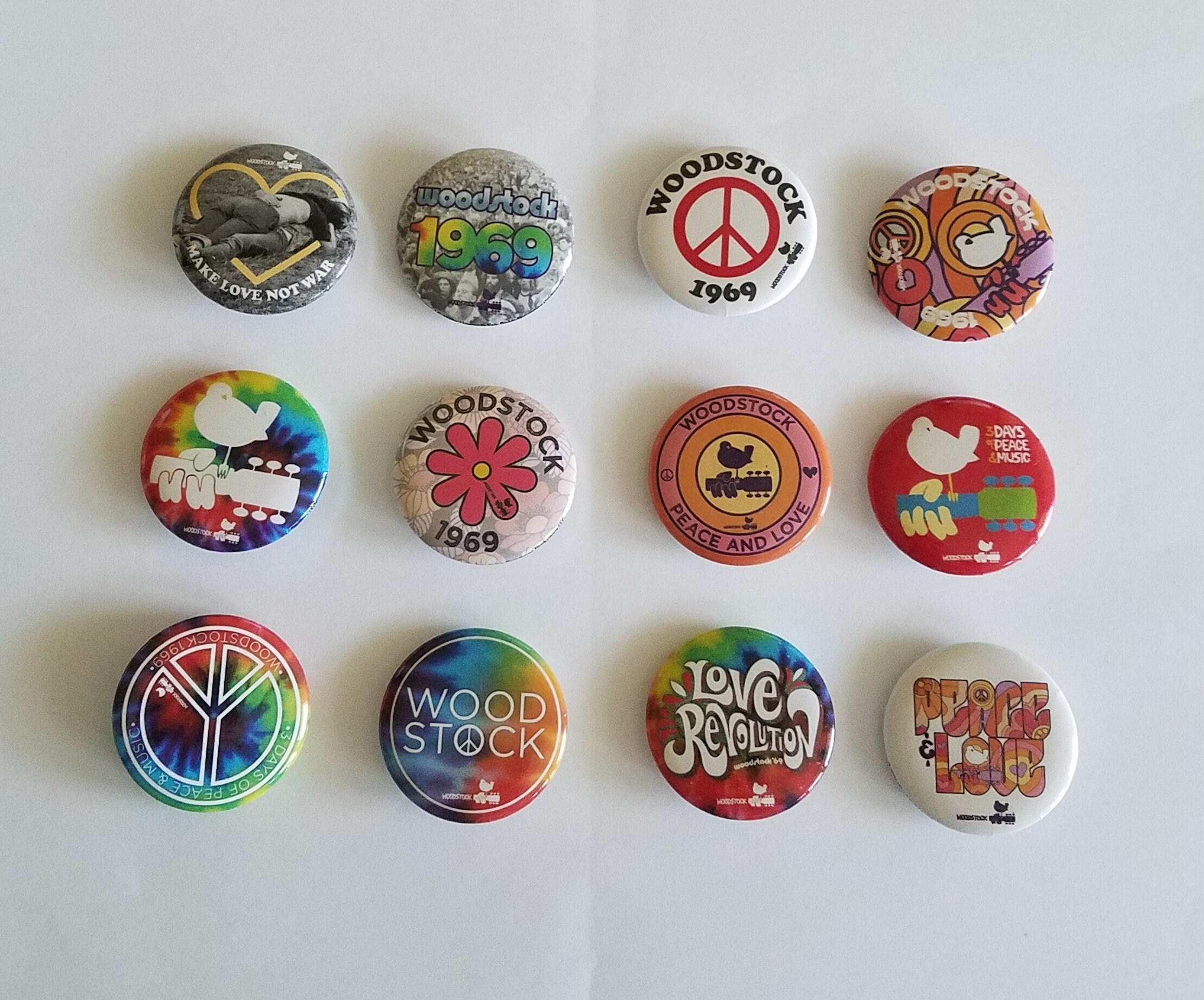 Woodstock Music Pin - Etsy
