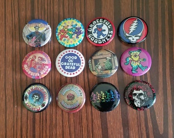 Lot of 12 1.25" Pinback Button Badge Grateful Dead (1-1/4" pins, Approx. 32mm)
