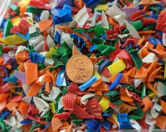 Shredded Plastic Caps Lids for Melt Art Craft Project Injection Molding