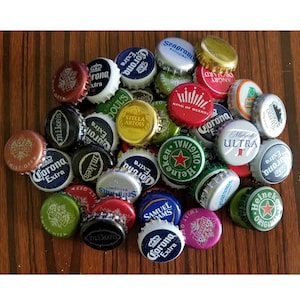 Lote de 15/30/60/120/240 tampas de garrafas usadas de cervejas variadas, Corona, Heineken, Mike&#39;s Smirnoff, Blue Moon e muito mais
