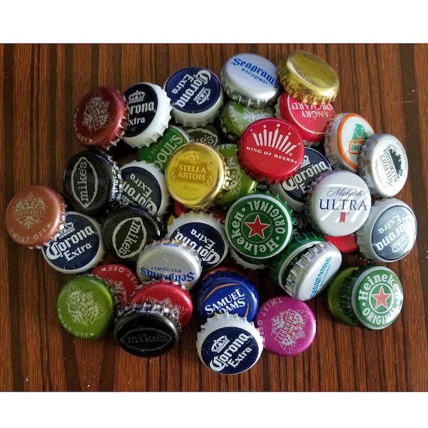 Lot of 15/30/60/120 Assorted Mix Beer Drink Used Bottle Caps Corona Heineken Mike's Smirnoff Bud Light Stella Artois and more