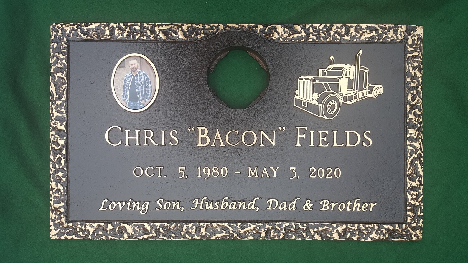 Flat Bronze Grave Marker With Vase Plain Rock Edge Design Etsy