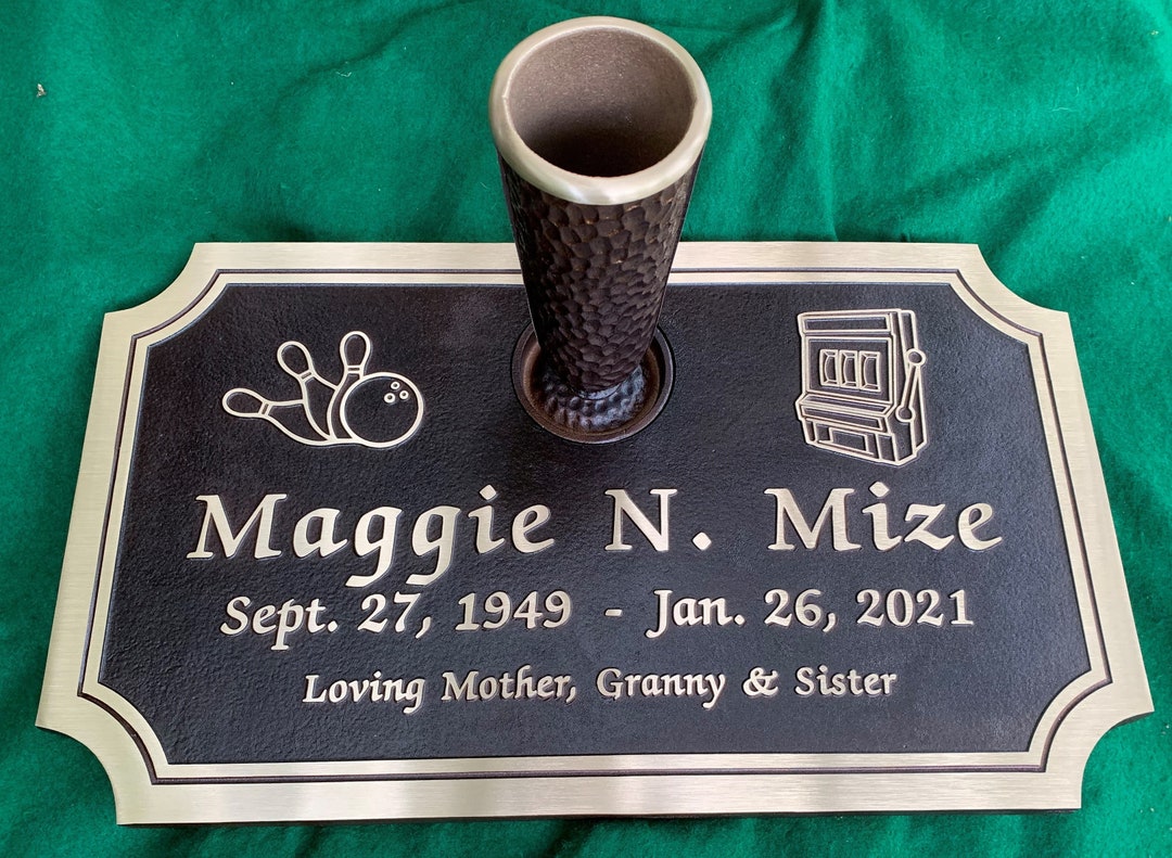 24x14 Scalloped Edge Double Border Marker With Vase Bronze Grave Marker