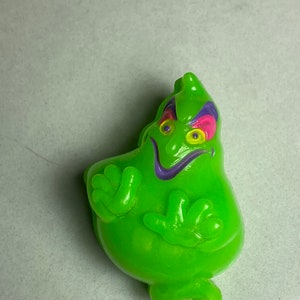 Vintage Spooky green ghost Halloween pin, 1990.