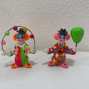 Clown Circus 2 Hand Painted Paper Mache with Balloons and juggling balls