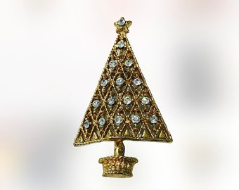 Vintage Christmas tree pin