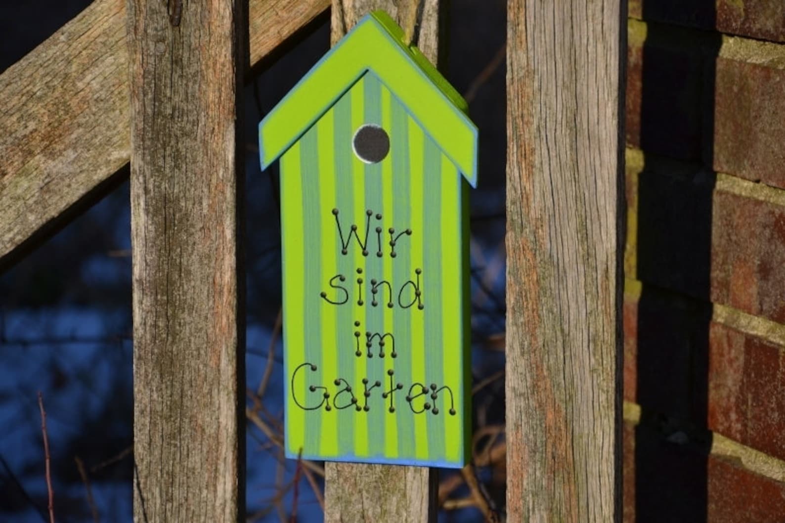Schild Wir sind im Garten aus Holz in Etsy.de