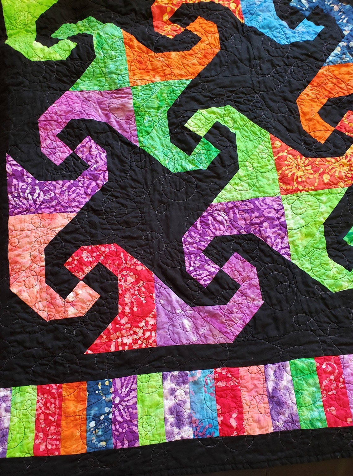 Snail Trail Sofa Quilt Modern Vibrant Black Green Blue Etsy