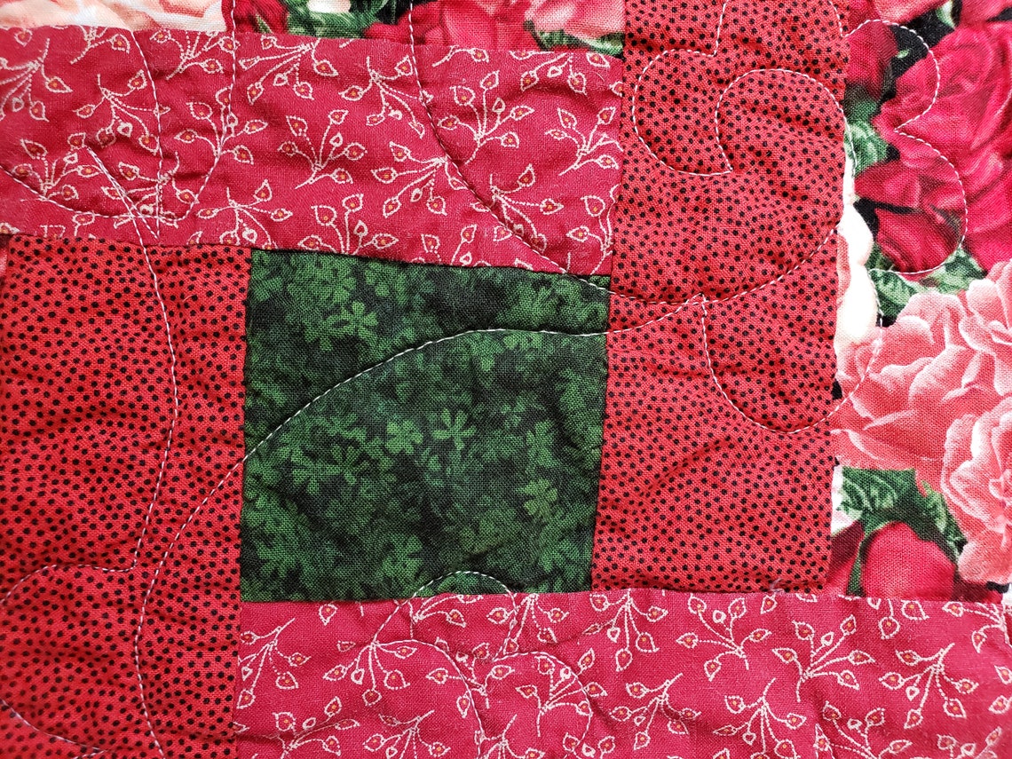 Rose Lattice Quilt Roses Red Pink Green Flowers Floral Etsy