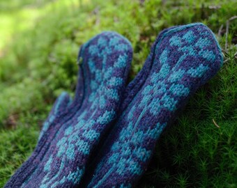 Woodfolk Botany Mittens // local maritime wool // S-M // Ready to Ship