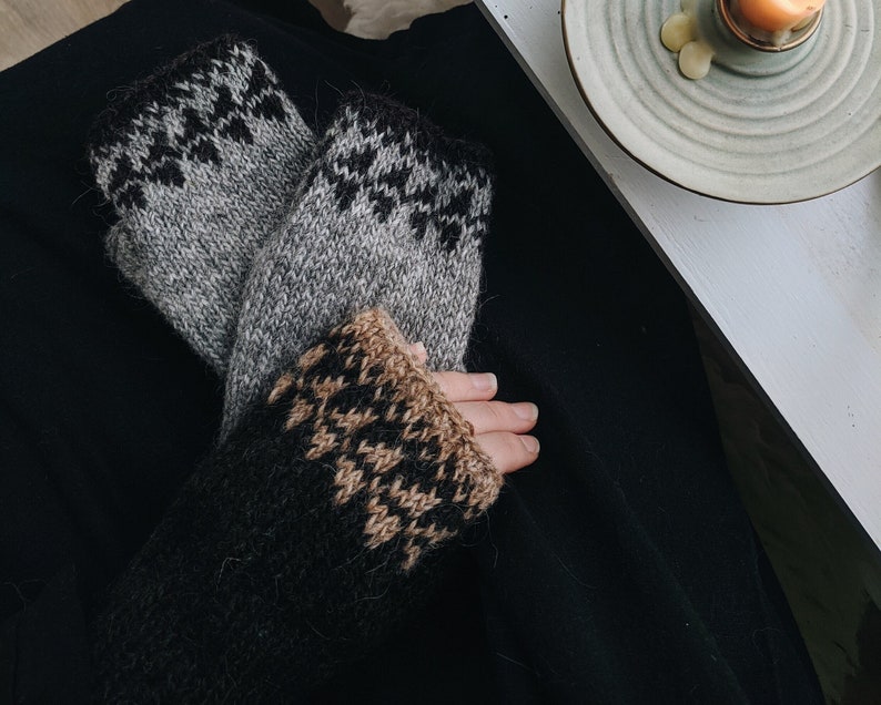 PDF PATTERN Foxtail Fingerless Mittens // Woodfolk Original Pattern // Size S M L XL zdjęcie 2