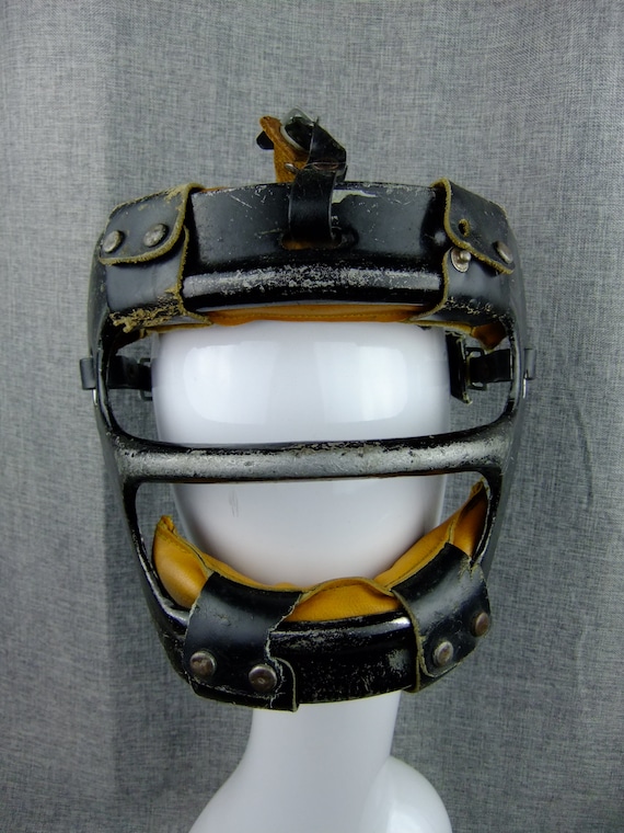 Vintage Catchers Mask Baseball Face Mask