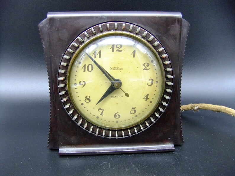 Art Deco Telechron Selector Mantel Clock Vintage Bakelite Etsy