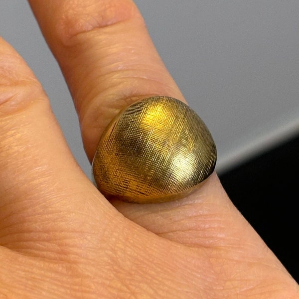 Vintage Golden Dome Ring Size 6 1/4, Chic Textured Chunky Statement Ring, Minimalist Wide Band 18 KaratClad Electroplate Simple Fashion Ring