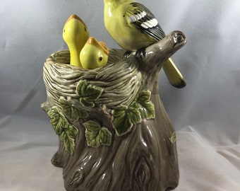 Otagiri ~ Handpainted Yellow Finch and Babies Motion Musical Box 1979